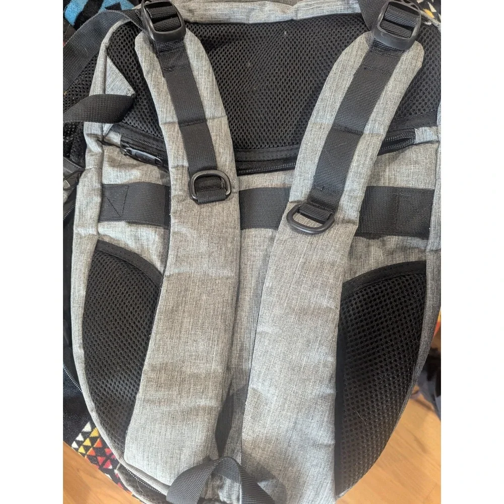MATEIN‎ Anti-Theft Travel Laptop Backpack w/ USB Port, 15.6 Inch Business Bag